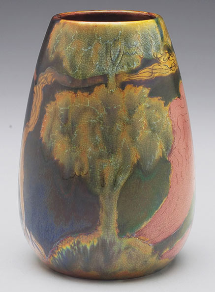 Zsolnay-vase,-bulbous-shape